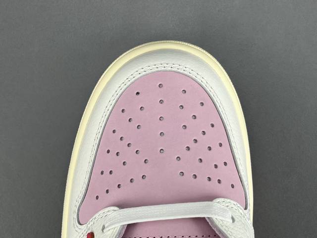 渠道优势 ！ X版 改进款 Aj1 Travis Scott X Jordan Air Jordan 1 Low Og 倒钩 舒适百搭 低帮 复古篮球鞋 男女同