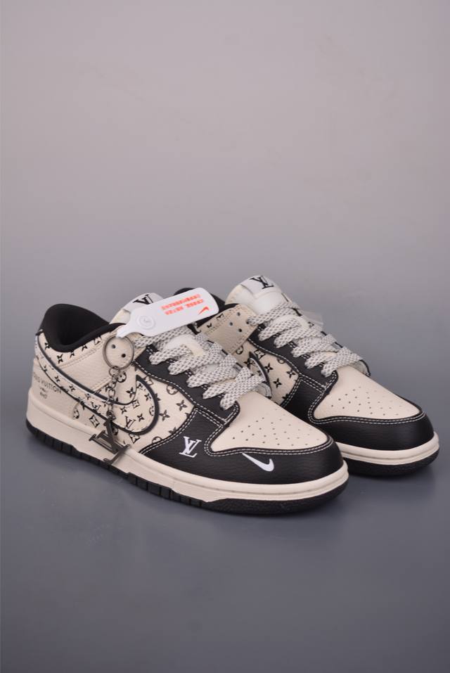 Nike Sb Dunk Low Lv联名 纯原大厂出品 极力推荐 原装头层材料 独家版型蒸餾加工 帶來的是更好的视觉和脚感体验 大厂纯原品质出货 清洁度 电绣