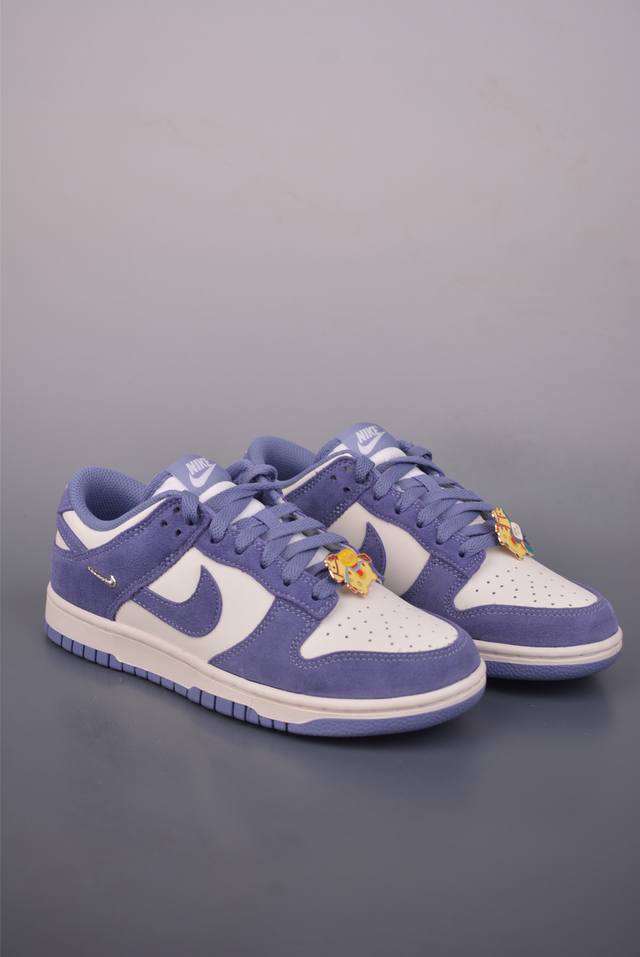 Nike Sb Dunk Low 马年白紫 纯原大厂出品 极力推荐 原装头层材料 独家版型蒸餾加工 帶來的是更好的视觉和脚感体验 大厂纯原品质出货 清洁度 电绣