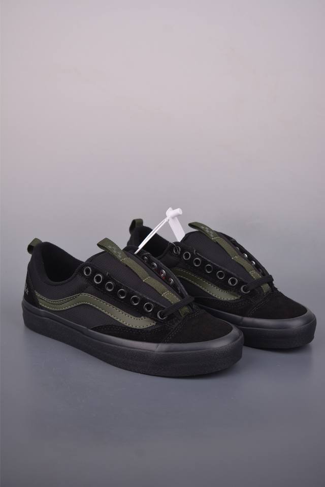 Atiba Jefferson X Vans Old Skool 36 经典舒适滑板鞋 实拍首发 Vans携手摄影师Atiba Jefferson推出的Skat