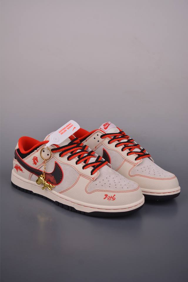 Nike Sb Dunk Low 马年限定 纯原大厂出品 极力推荐 原装头层材料 独家版型蒸餾加工 帶來的是更好的视觉和脚感体验 大厂纯原品质出货 清洁度 电绣