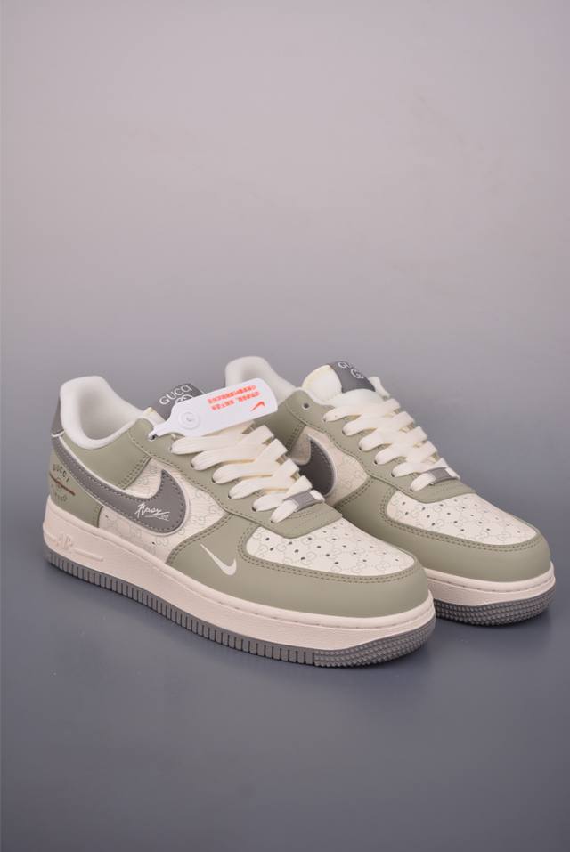 Nike Air Force 1 Low Gucci联名 原楦头原纸板 打造纯正空军版型 专注外贸渠道 全掌内置蜂窝气垫 原盒配件 原厂中底钢印、拉帮完美 官方