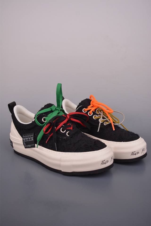 Vessel × 吴建豪联名｜雪花酥 Snowflake厚底板鞋 纯原大厂出品 #街头新宠 #甜酷有型 吴建豪亲自操刀设计，用 雪花酥 灵感颠覆传统板鞋基因！