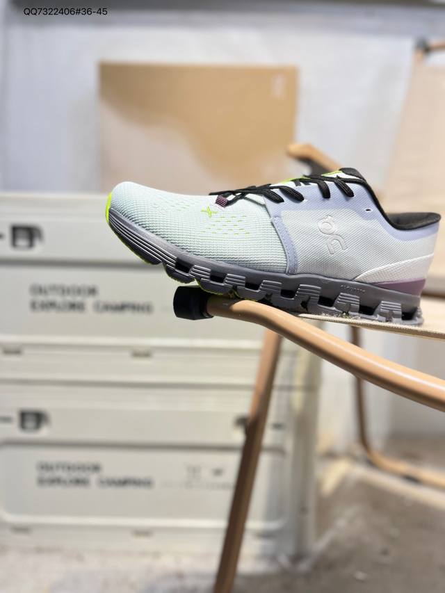 On昂跑Cloudtilt Moon 轻量运动休闲鞋 脚感很舒服 鞋底柔软且包裹性好 上脚显腿长 不管休闲还是运动都很百搭 是最好看最显质感的颜色3Me3004