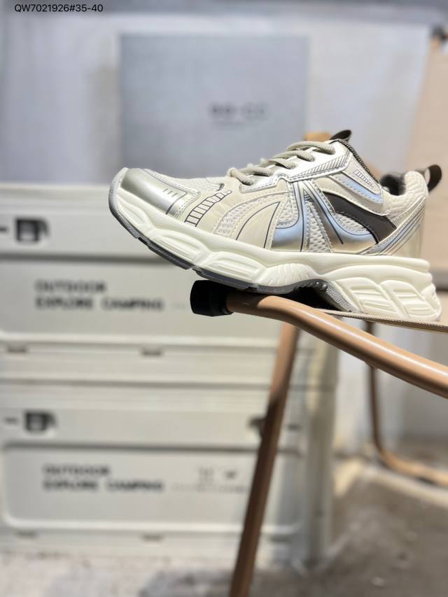 Gg-Cc Chunky Low白鹿同款独星球 新款Ggcc低帮复古厚底增高老爹鞋 时髦Look轻松定格 不费力展现率性氛围 原版正确大底 高档银盒 酷帅机能风