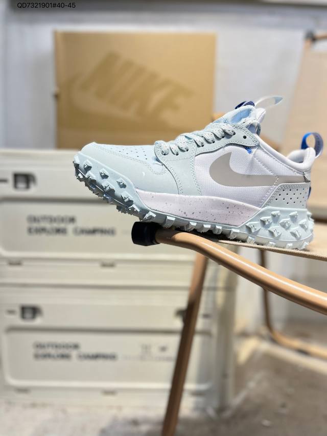 Nike Air Jordan 1 Element Gore-Tex 耐克 经典耐用 低帮跑步鞋 将现代匠心工艺与精致的传统风格设计元素结合 造就了这双运动感十