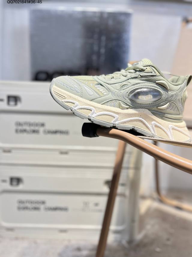 福利特价宝藏国产 国潮品牌Ocai Retro Sneaker 复古系列街头低帮厚底休闲运动鞋Ocai是Old Order团队在 年新的一个企划项目。Ocai的