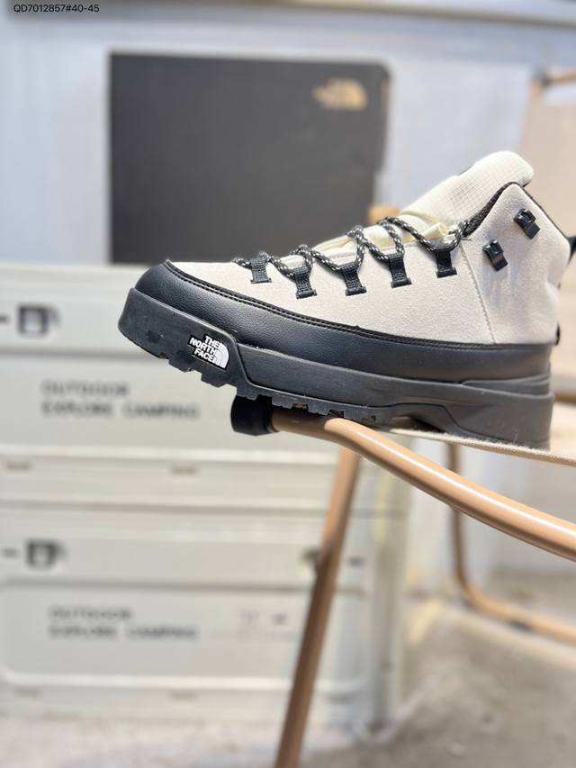 The North Face 北面 高帮 秋冬季户外耐磨徒步鞋 舒适运动越野登山鞋 鞋底采用Vibram黄金大底 专门为鞋底设计的橡胶以出色的耐磨性 良好的防滑