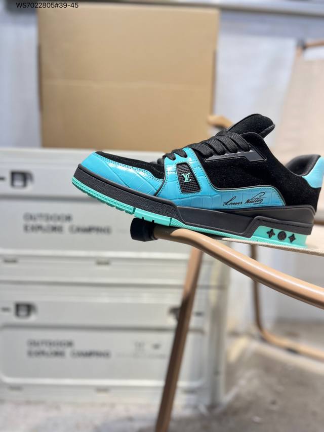 广东原厂# 路易威登 Louis Vuitton Lv路易威登板鞋 新款 Lv Trainer最新配色运动鞋 L家 篮球鞋风格运动鞋 该鞋由艺术总监 Virgi