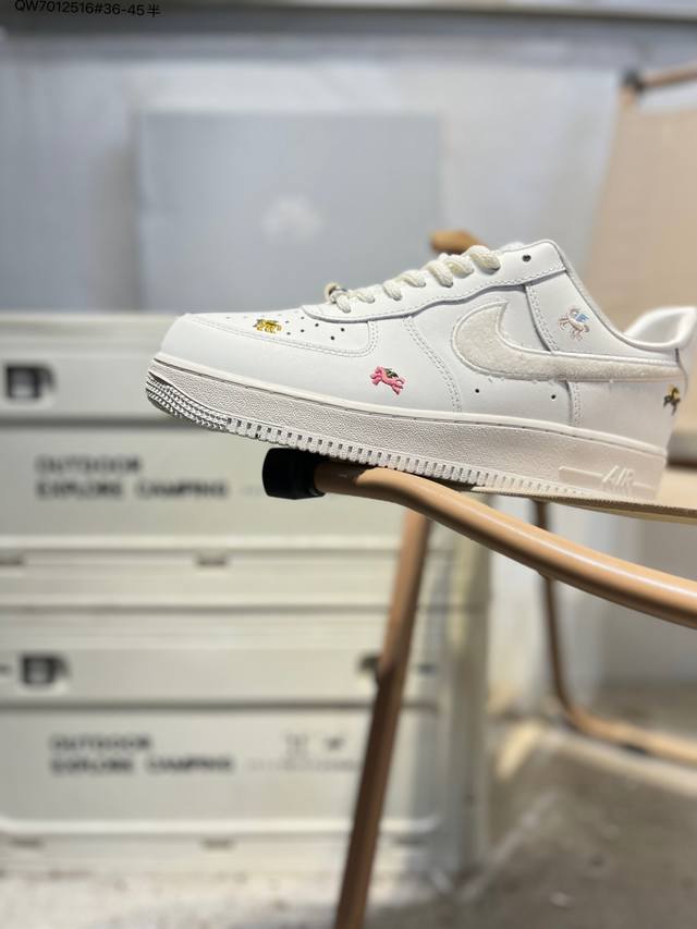 马年限定 Nk Air Force 1'07 Low 空军一号低帮休闲板鞋 #定制皮料 原楦原纸板 纯正空军版型 高清洁度 内置全掌气垫Iq1143 Qw701