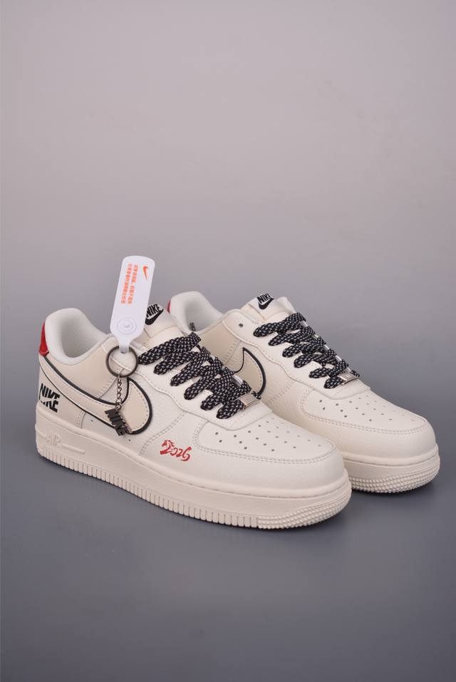 Nike Air Force 1 Low 马年限定 原楦头原纸板 打造纯正空军版型 专注外贸渠道 全掌内置蜂窝气垫 原盒配件 原厂中底钢印、拉帮完美 官方货号: