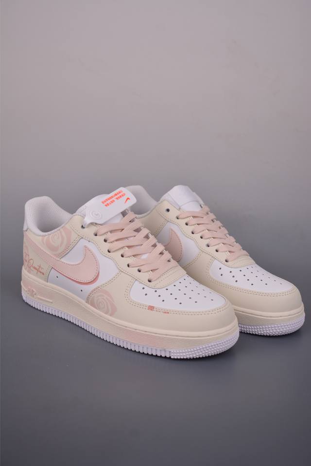 Nike Air Force 1 Low 蔷薇之吻 原楦头原纸板 打造纯正空军版型 专注外贸渠道 全掌内置蜂窝气垫 原盒配件 原厂中底钢印、拉帮完美 官方货号: