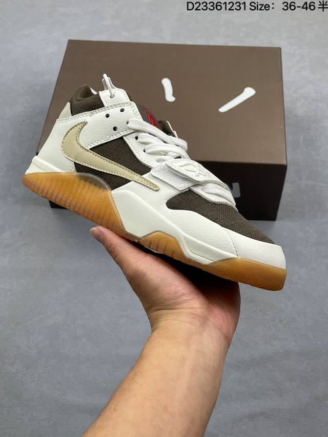 耐克 Jordan 乔丹 男女运动板鞋，采用硬质磨砂革组合鞋面材质，中底Eva缓震组合隔色耐磨橡胶大底Ts 上脚多双 倒钩 新鞋型！特拉维斯 斯科特Travis