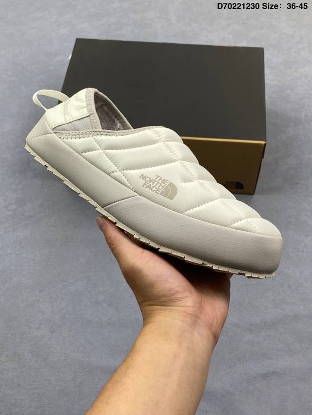 北面 The North Face Thermoball Traction 舒适耐磨 減震耐磨 低帮 户外功能鞋 一脚蹬 北面加绒 拖鞋 男女同款 货号: 3V