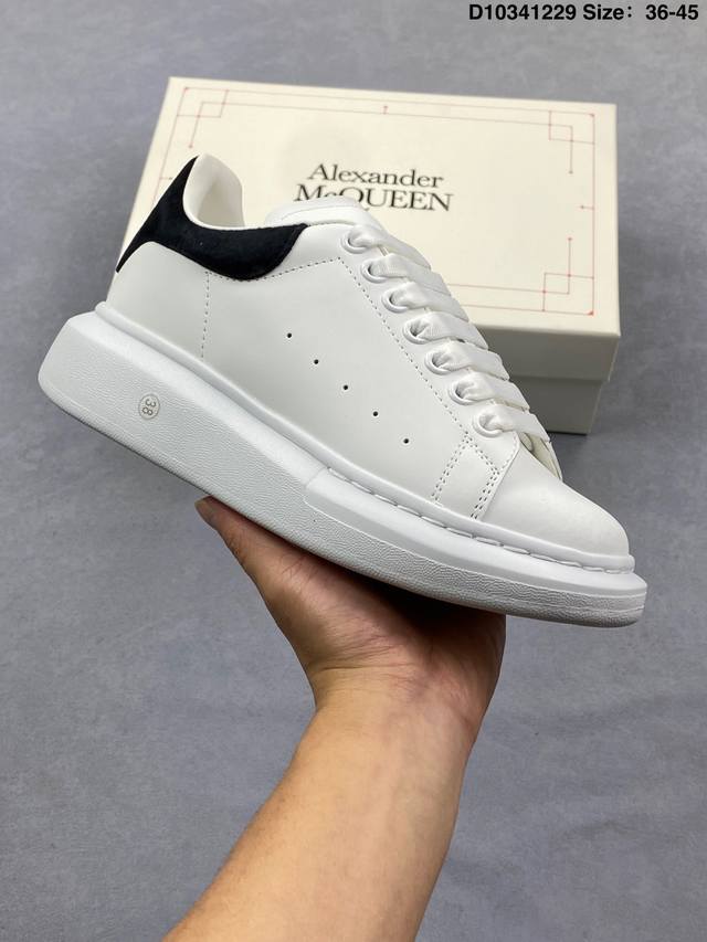 Alexander Mcqueen 麦坤亚历山大麦昆 Sole Leather Sneakers 低帮时装厚底休闲运动小白鞋 尺码：36～45 编码：D1034