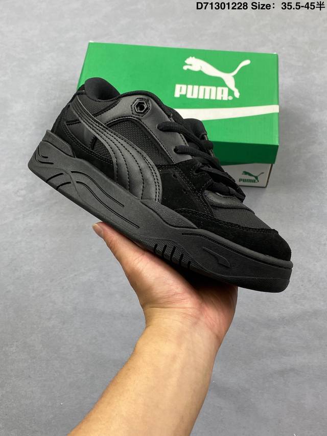 Nike 耐克 puma 180 Tan 彪马防滑耐磨低帮板鞋 389267 02 外观时尚大气，鞋底采用耐磨的材质，细致做工，彰显品牌魅力。鞋头防撞设计，减少