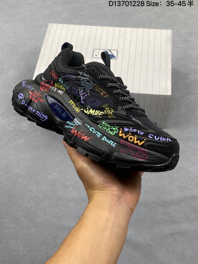 Asics 亚瑟士 Asics Gel-pickax 登山徒步户外运动鞋减震男女同款功能鞋 货号：1203A747-021 码数：35-45半 D1370122