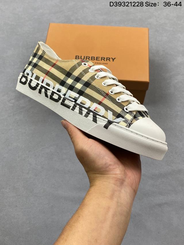 公司级 巴宝莉新款板鞋 Burberry Vintage 经典时尚 百搭 休闲运动鞋 8024149 市场独家高端无胶工艺 全新亮相 可对比正品鞋面 无胶走线