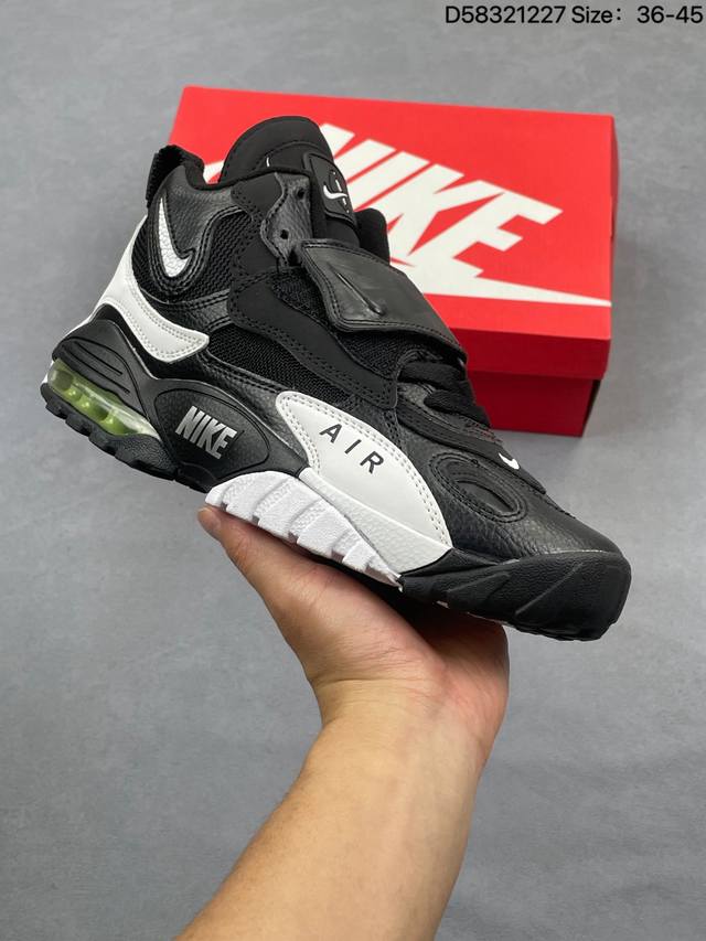 耐克 Nike Air Force 1 '07 Low 空军一号含气垫 低帮百搭厚底增高休闲运动板鞋。柔软、弹性十足的缓震性能和出色的中底设计，横跨复古与现代的