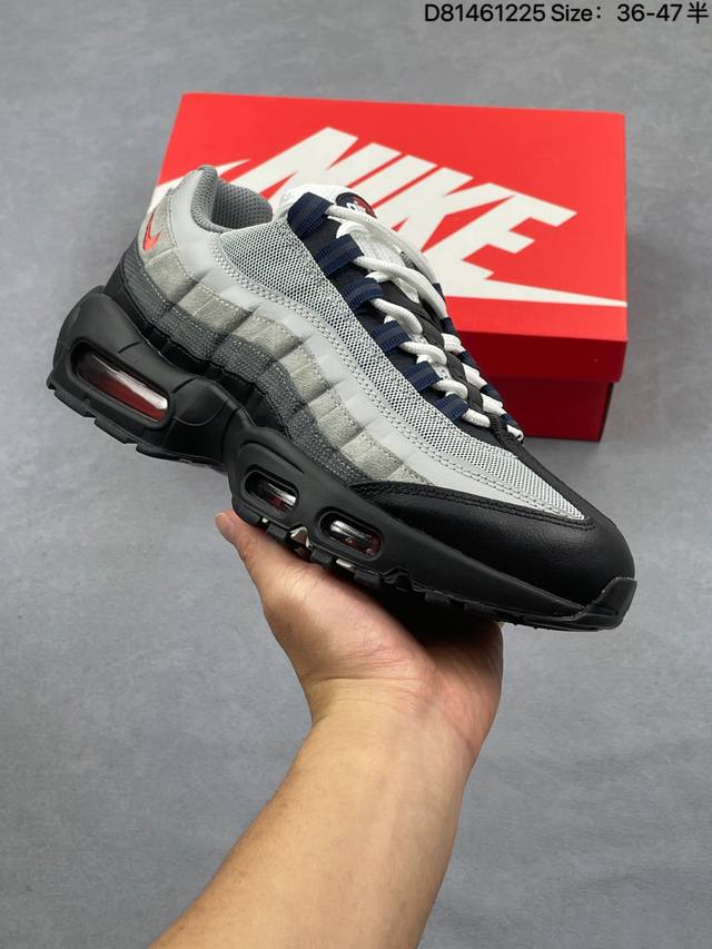 耐克Nike Air Max 95 潮流百搭 气垫缓震慢跑鞋 休闲防滑运动鞋！Nike耐克男鞋跑步鞋经典透气舒适运动鞋休闲鞋。为了迎接今年的世界地球日，Nike