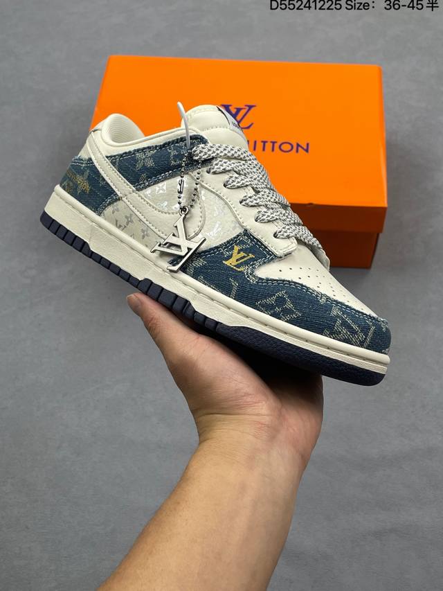 真标Nike Dunk Low 扣篮系列 耐克 复古低帮休闲运动滑板板鞋 货号:Fc1688-108 尺码:36 36.5 37.5 38 38.5 39 40