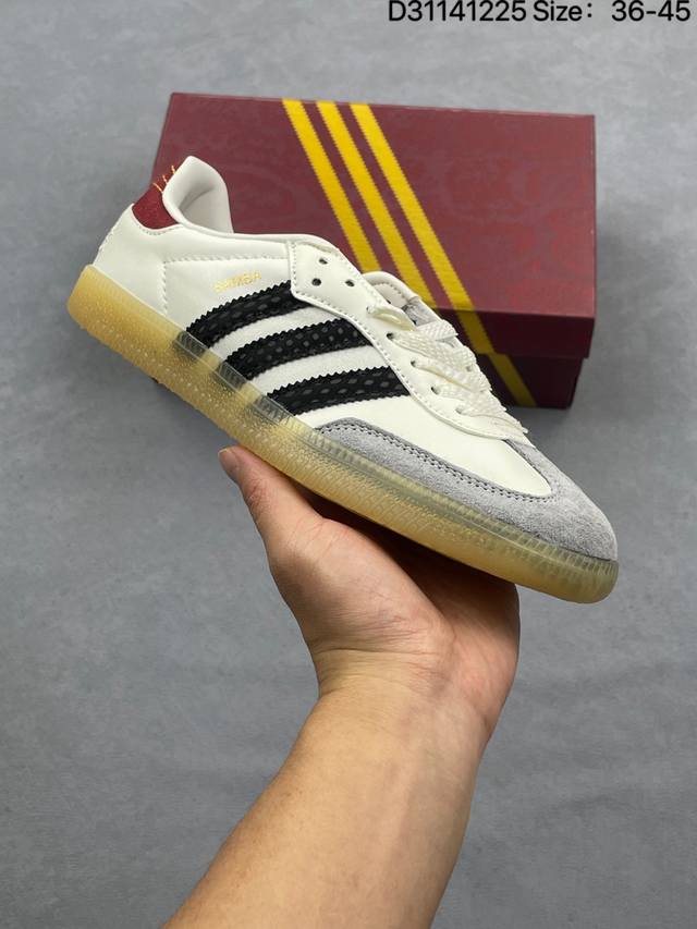 以“灵蛇新生”为灵感,推出了2025蛇年限定系列！阿迪达斯 三叶草Adidas Originals Samba Og”Year Of The Snake“桑巴舞