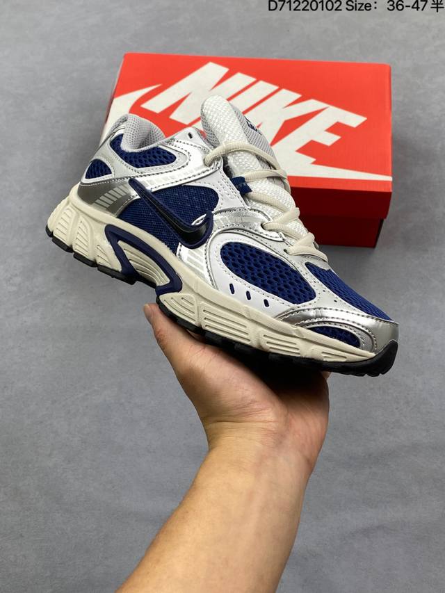 真标Nike V5 Rnr 耐克 舒适百搭防滑耐磨 低帮休闲鞋 DDD 货号:Hj5228-400 DDD 尺码:36 36.5 37.5 38 38.5 39