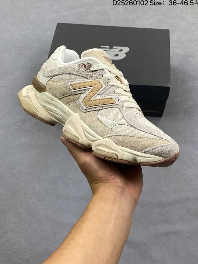 新百伦 New Balance Nb9060 联名款 复古休闲运动慢跑鞋 U9060Iab DDD 鞋款灵感源自设计师本人对夏日的怀日回忆。鞋面大身由空间双格及