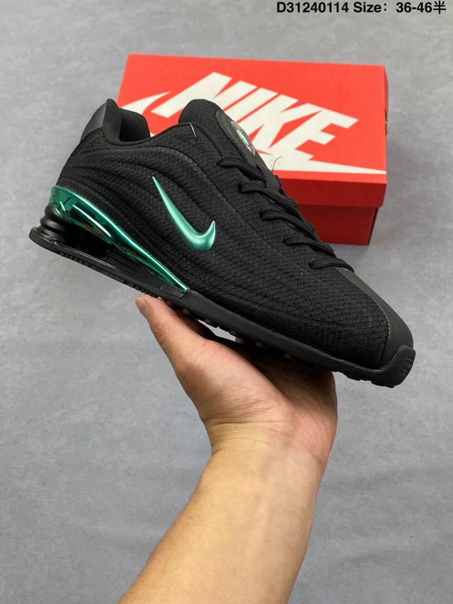 Nike Shox 2 系列 DDD 最令人瞩目的便是它那标志性的气柱底设计！这可是Nike家专利的科技，通过分布在鞋底的多个气柱，有效吸收跑步时的冲击力，提供