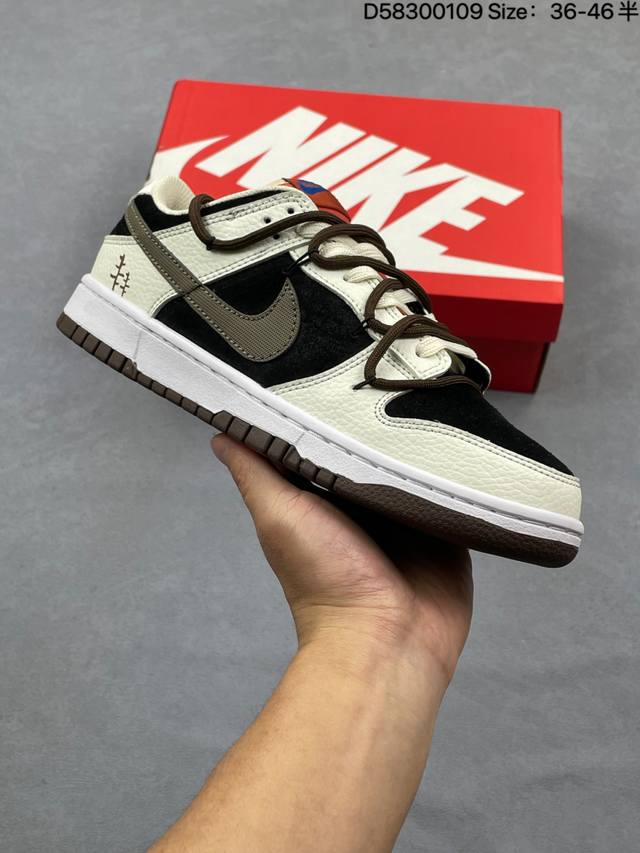 耐克 Sb 系列 Nike Dunk Low Se Free. 99 Gs 复古休闲板鞋 复古Vibe风芝加哥打孔解构绑带 双鞋带 低帮板鞋。采用天然皮革，经久