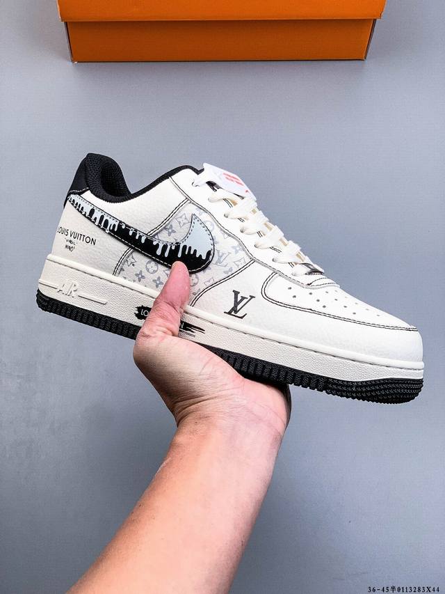 纯原版本 原楦数据纸版，采用硬质优质皮革鞋面材质，内置全掌Air Sole气垫。耐克 Nike Air Force 1 Low 空军一号低帮经典百搭休闲运动板鞋