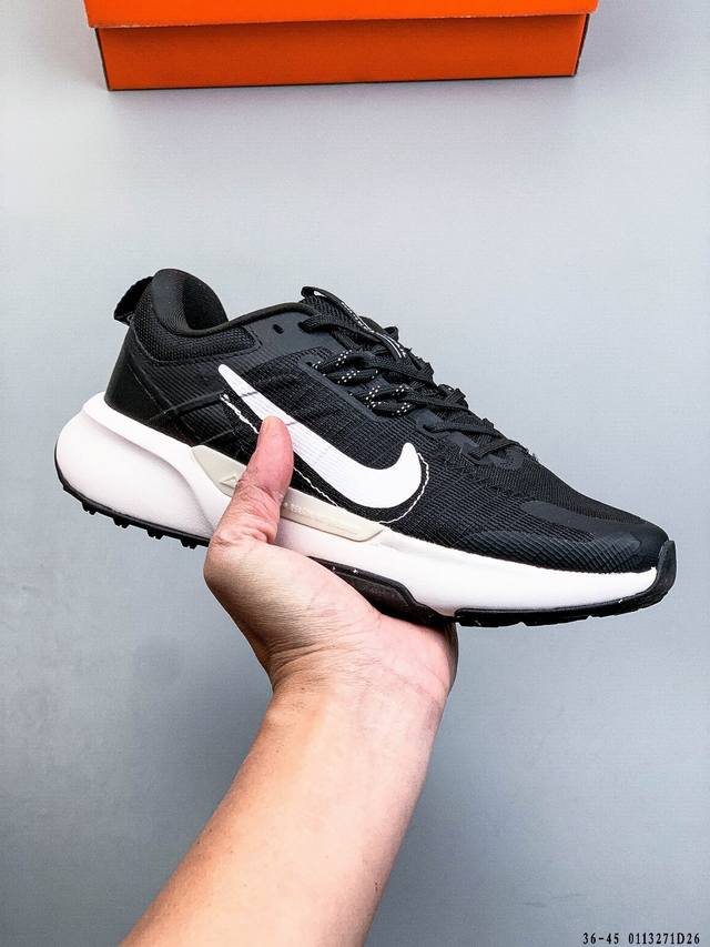 Nike耐克鞋2025夏季新款Juniper Trail 2休闲跑步鞋 DDD 外观设计：采用白色主调搭配橙色点缀，鞋面设计经典百搭，适合日常通勤及户外活动。