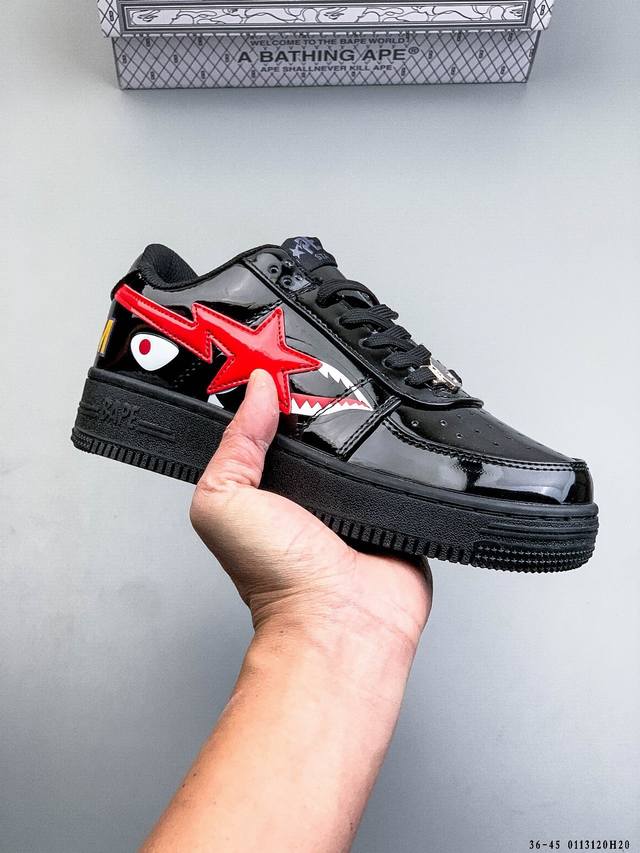 空军 Bape 潮流教父Nigo品牌 王源同款 Bape Sta “Tokyo”经典百搭休闲运动板鞋 经典猿人头设计 纯正版型 海玻璃鞋垫 内置全掌气垫 全套顶