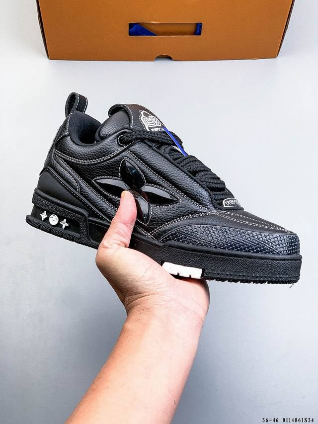 路易威登 Louis Vuitton Lv路易威登板鞋 DDD 乘风破浪的姐姐争先种草款,舒适透明底和百搭性霸屏整个时尚娱乐圈，正品1:1套楦复刻，细节调整完美