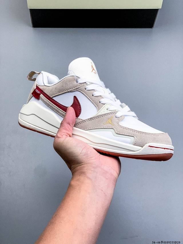 Nike Air Jordan Cmft Era 新款透气百搭休闲鞋 DDD Jordan Cmft Era 聚焦于日常舒适体验，采用低帮轮廓，搭配网眼与麂皮材