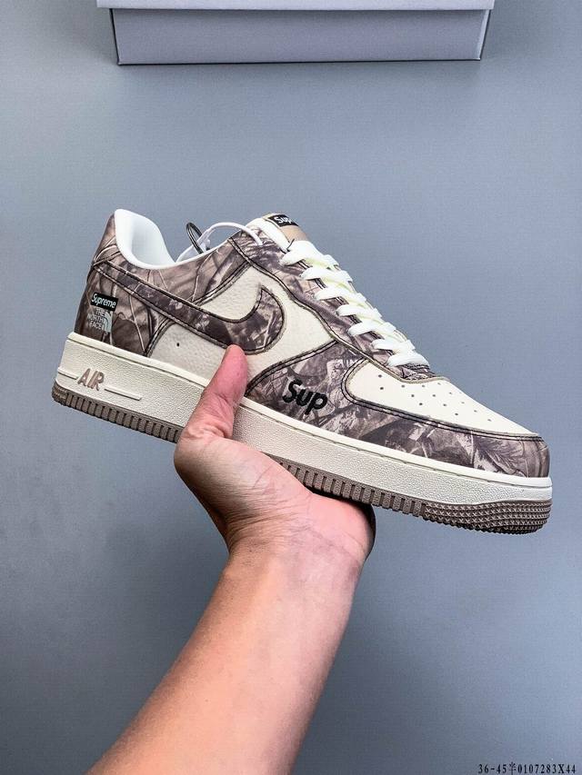 纯原版本 原楦数据纸版，采用硬质优质皮革鞋面材质，内置全掌Air Sole气垫。耐克 Nike Air Force 1 Low 空军一号低帮经典百搭休闲运动板鞋