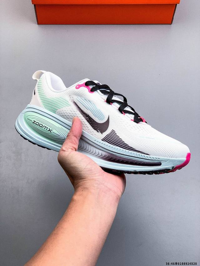 公司级！Nike Air Zoom Vomero 18 缓震透气休闲慢跑鞋 DDD 新版Vomero结合全新Zoomx和Reactx泡绵 DDD 提供双重缓震效