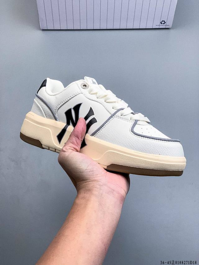 Mlb Chunky Liner 厚底休闲跑步鞋 Ny印花复古百搭 DDD 0108271D18 DDD