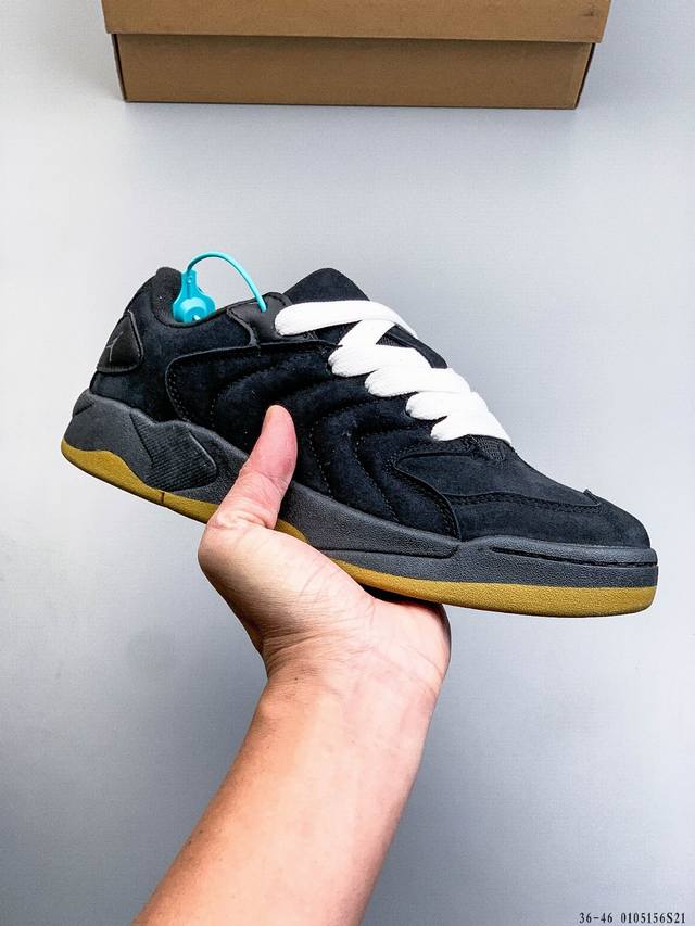 公司级！Nike耐克男鞋2025冬季新款 Jordan Session 运动休闲篮球鞋 DDD 延续90年代滑板鞋的面包轮廓造型，采用全皮质鞋身内衬加厚设计，后