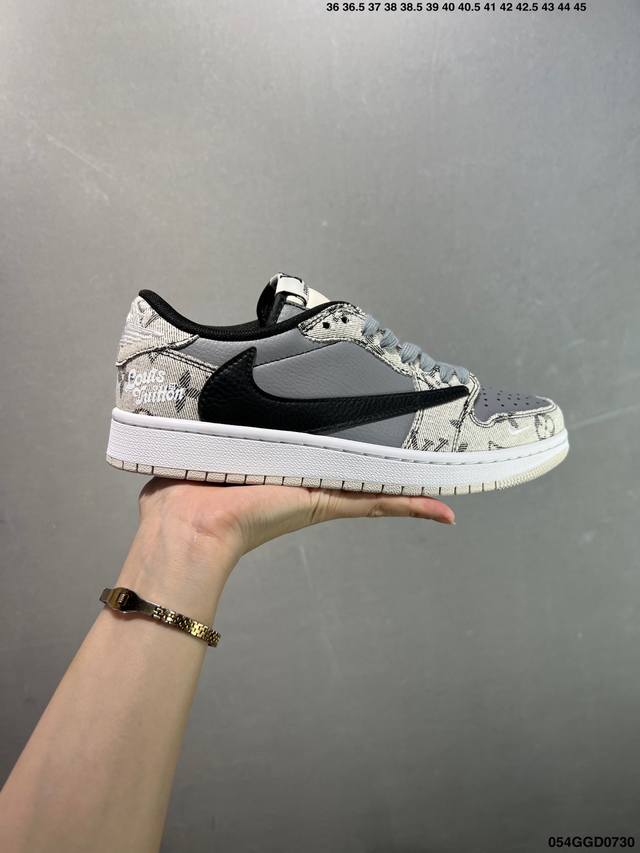 公司级Aj1倒勾Travis Scott X Air Jordan 1 ” Reverse Mocha “ Aj1乔1 Ts 闪电 联名倒钩 低帮文化篮球鞋 D