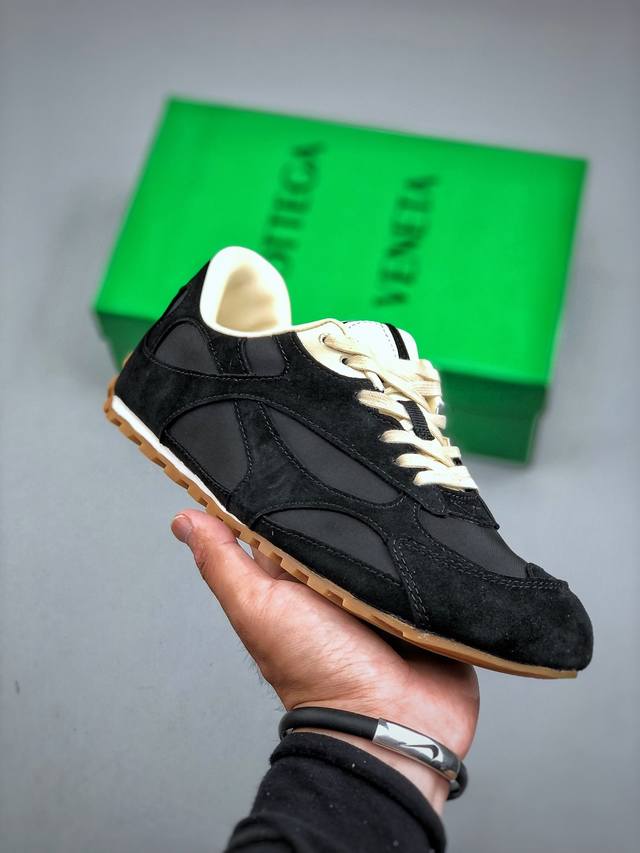 J版 Bottega Veneta Orbit Flash 葆蝶家 圆头系带薄底低帮生活休闲鞋 尺码：36-45 DDD