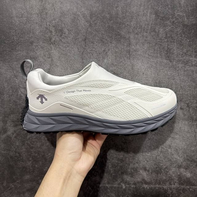 W1版本 Descente Terraind Slip-On迪桑特一脚蹬系列轻盈缓震透气鞋面时尚休闲运动越野跑鞋 DDD 官方同步上架 DDD 适合技术路线单日