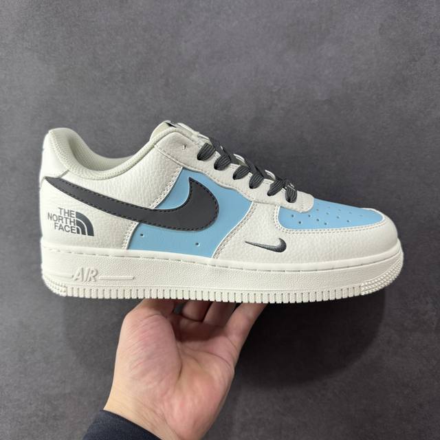 定制版 Nike Air Force 1 '07 Low “北面联名 米浅蓝灰勾”空军一号 低帮 运动鞋 休闲鞋 折边针车 工艺难度大 原楦头原纸板 原装鞋盒