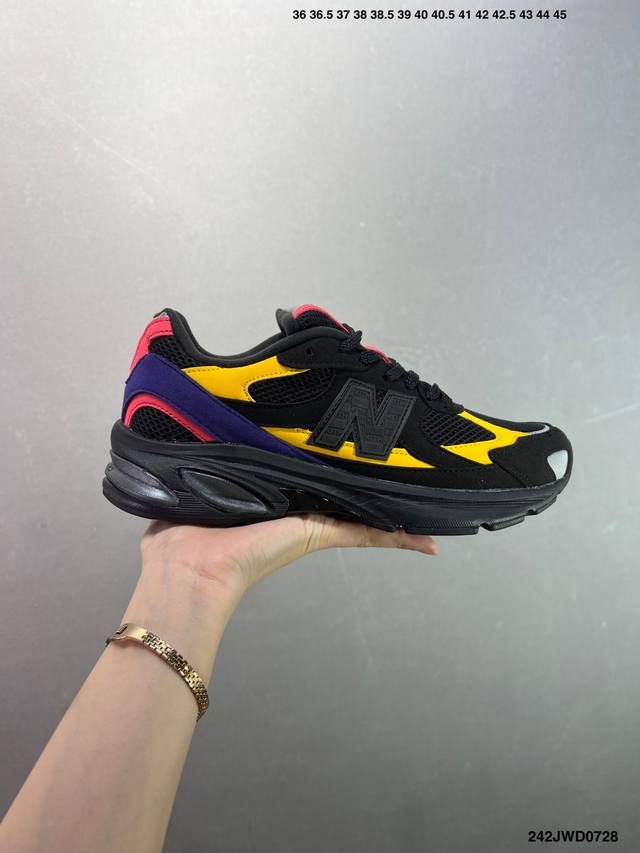 公司级New Balance M2010系列 新百伦 复古老爹风网布跑步休闲运动鞋 DDD 新百伦经典配色 沿袭了面世之初的经典科技 以Encap中底配以升级版