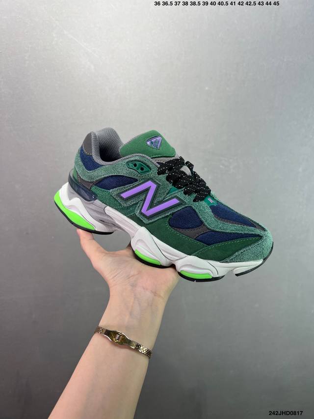 Joe Freshgoods X New Balance Nb9060 联名款 DDD 复古休闲运动慢跑鞋 DDD 鞋款灵感源自设计师本人对夏日的怀日回忆。鞋面