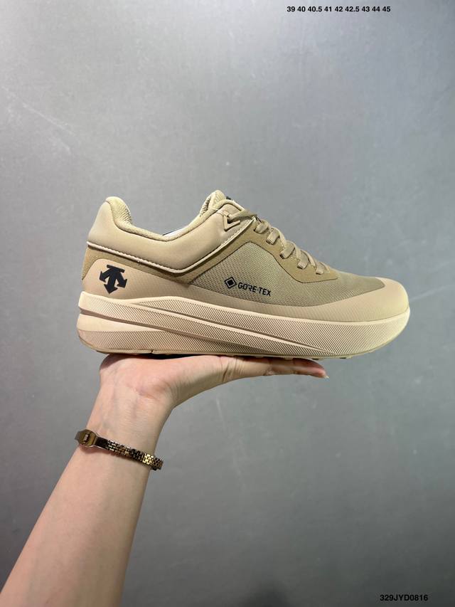 公司级Descente迪桑特Chron系列男女同款Chron复古运动休闲鞋 DDD 货号:D4331Lsn23 DDD 尺码:36 36.5 37 38 38.