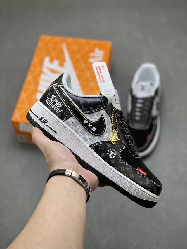 海外限量发售！公司级Nike Air Force 1 '07 Low 空军一号低帮 运动鞋 休闲鞋 折边针车 工艺难度大 原楦头原纸板 原装鞋盒 定制五金配件