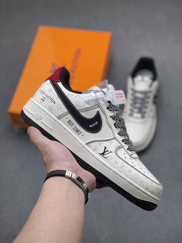 海外限量发售！公司级Nike Air Force 1 '07 Low 空军一号低帮 运动鞋 休闲鞋 折边针车 工艺难度大 原楦头原纸板 原装鞋盒 定制五金配件