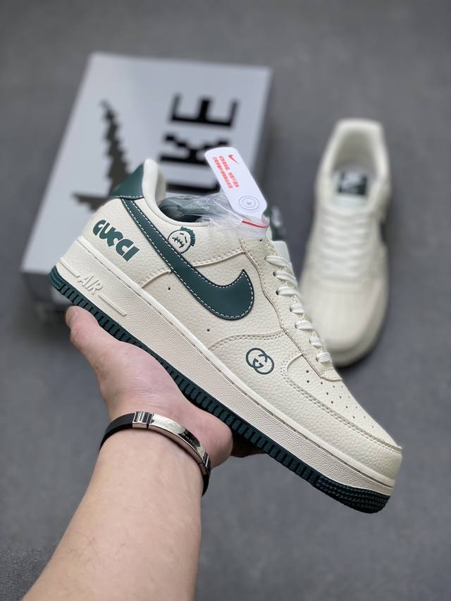 海外限量发售！公司级Nike Air Force 1 '07 Low 空军一号低帮 运动鞋 休闲鞋 折边针车 工艺难度大 原楦头原纸板 原装鞋盒 定制五金配件