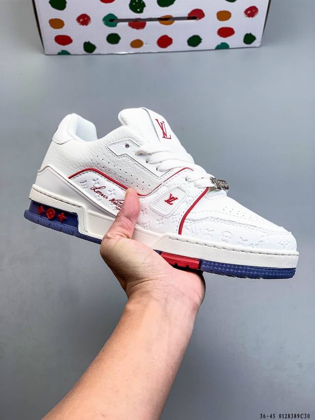 路易威登 Louis Vuitton Lv路易威登板鞋 DDD 乘风破浪的姐姐争先种草款,舒适透明底和百搭性霸屏整个时尚娱乐圈，正品1:1套楦复刻，细节调整完美